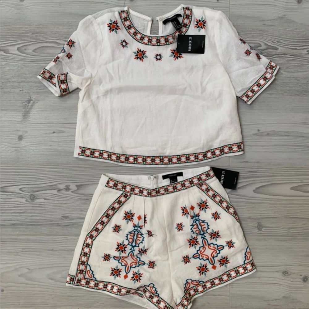 Forever 21 tribal crop top and shorts set
